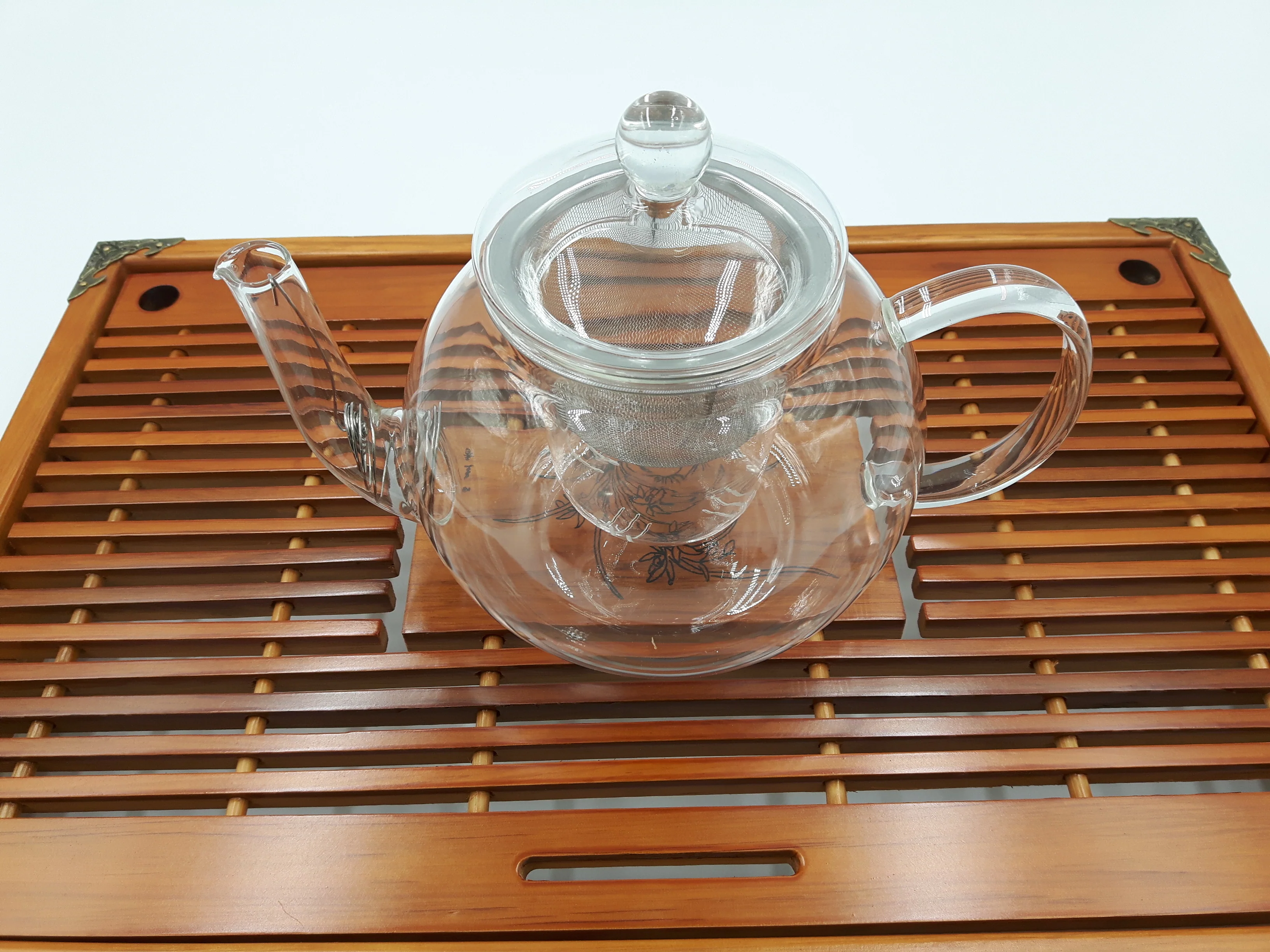 1.1 Litre Glass Teapot with Infusers - Image 2